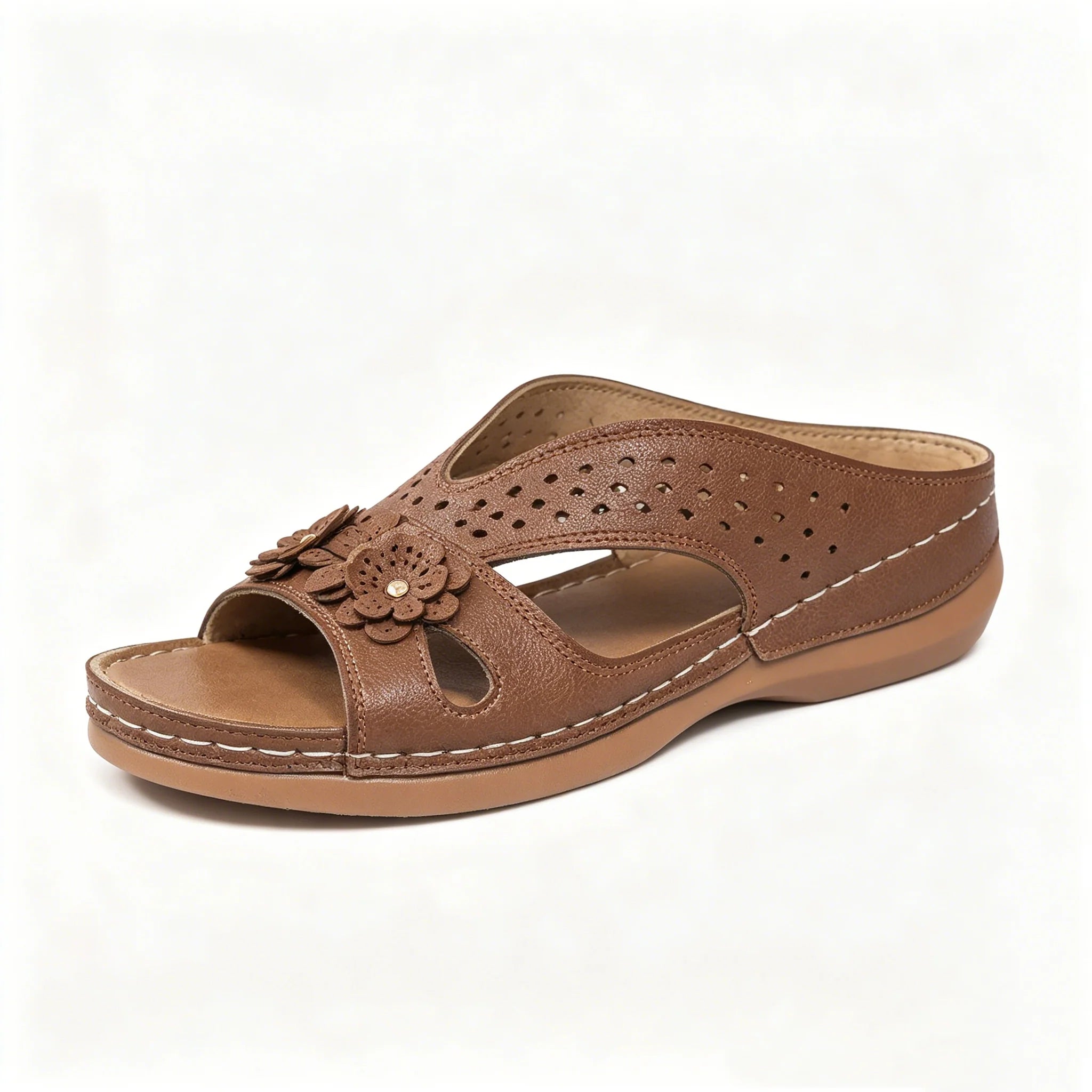 Wedge-heeled Thick-soled Hollow Rivet Flower Slippers