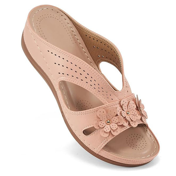 Wedge-heeled Thick-soled Hollow Rivet Flower Slippers